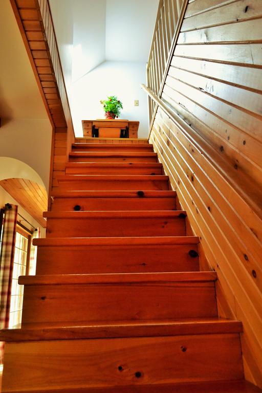 Rustique Crds Tremblant Chalet